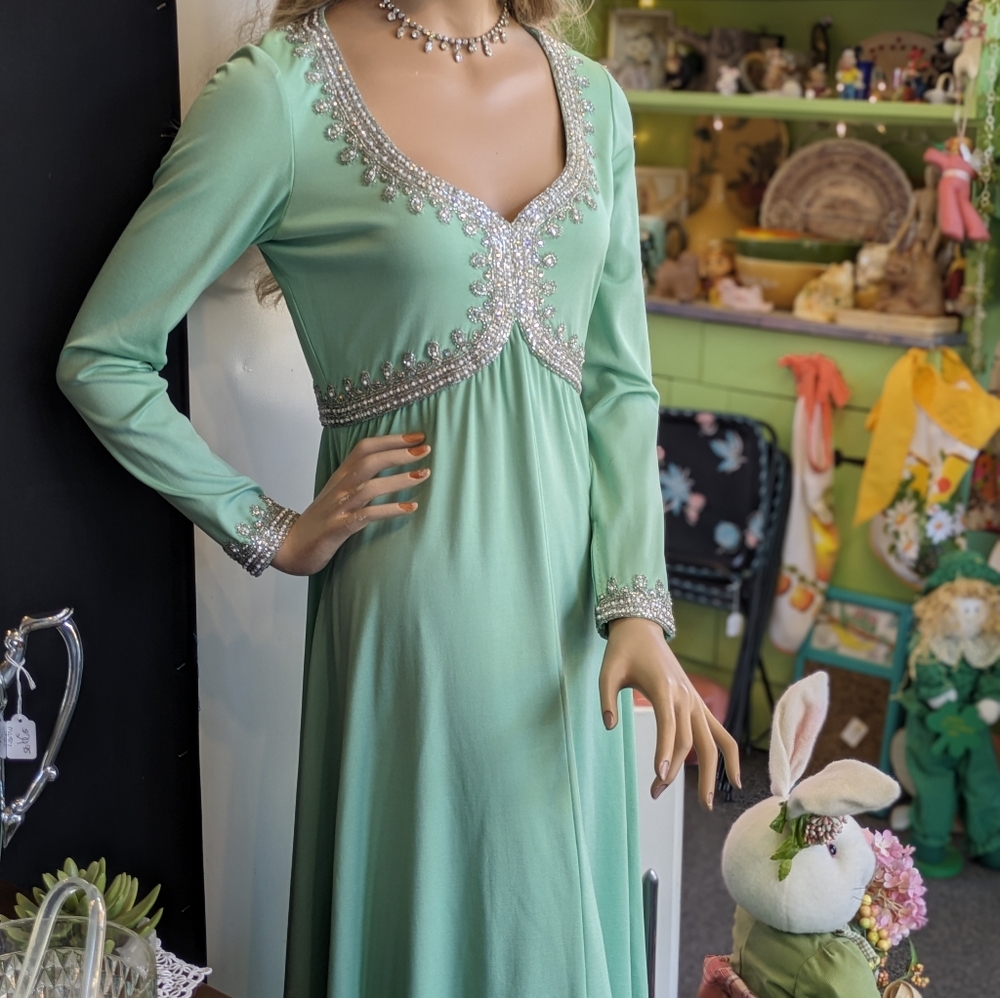 Vtg Victoria Royal Ltd Evening Gown Beaded Green Goddess Long Sleeve